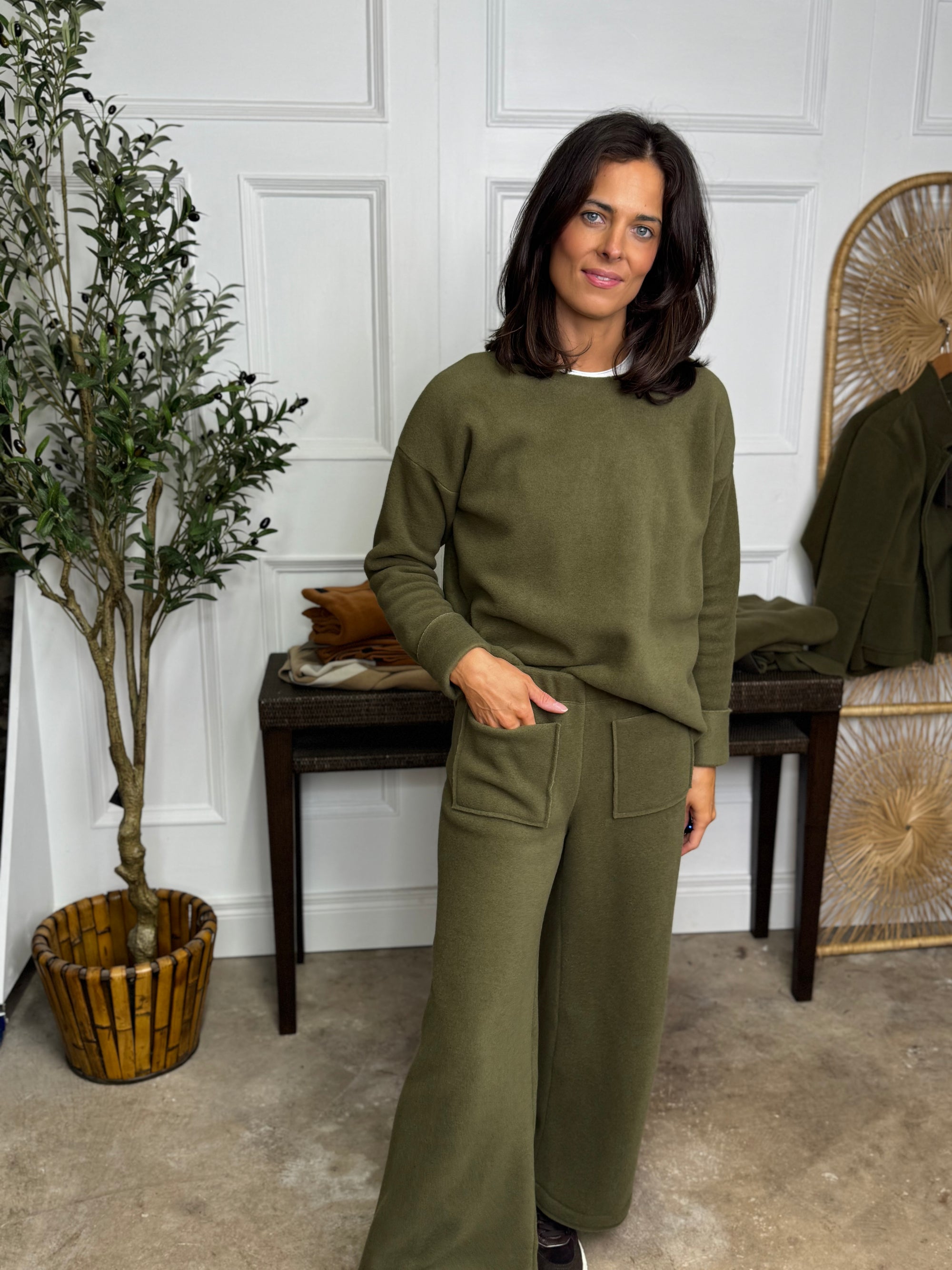 BLOUSE ROUND NECK 1359 MOSS