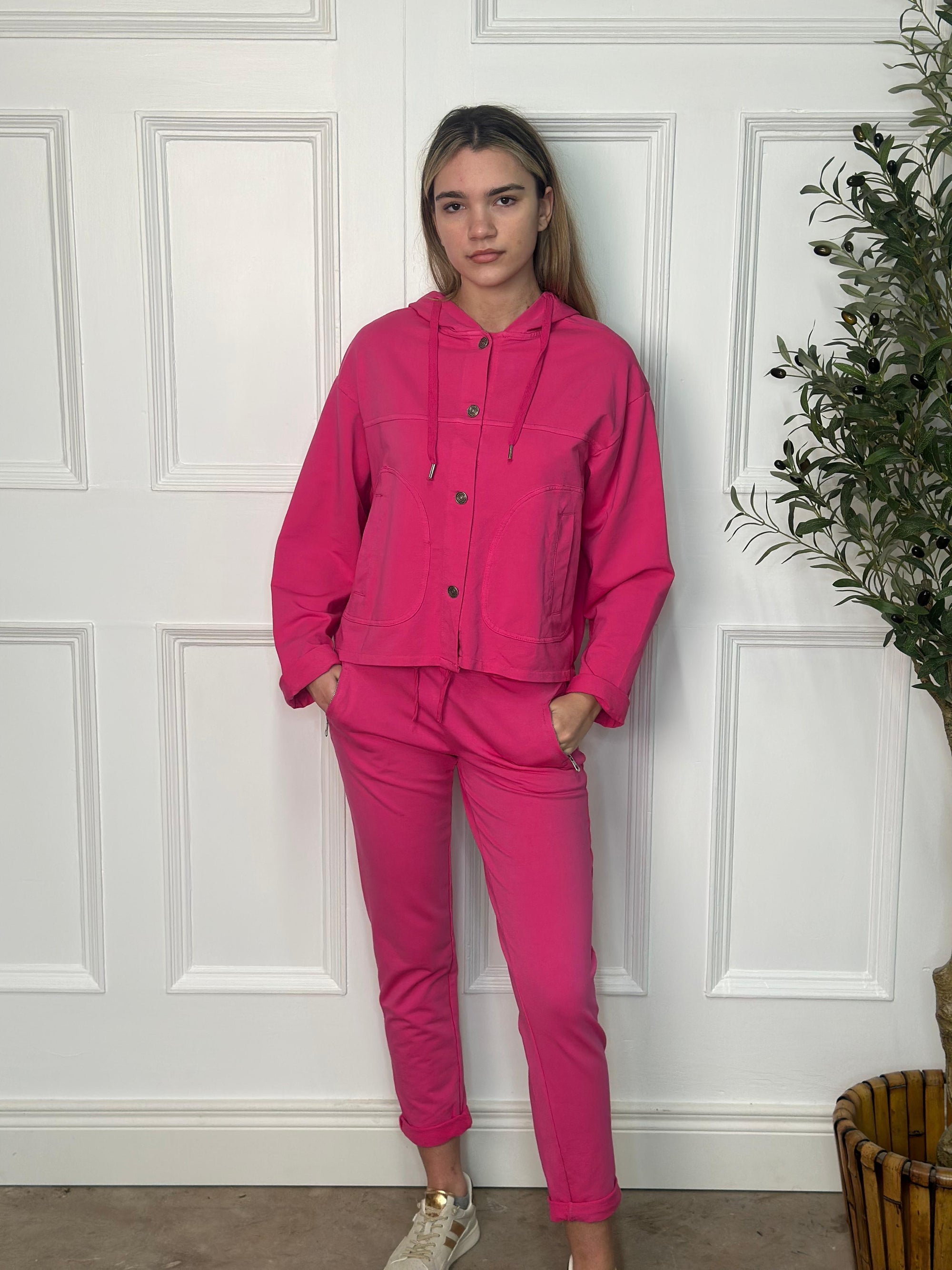 814136 Joggers Fuchsia