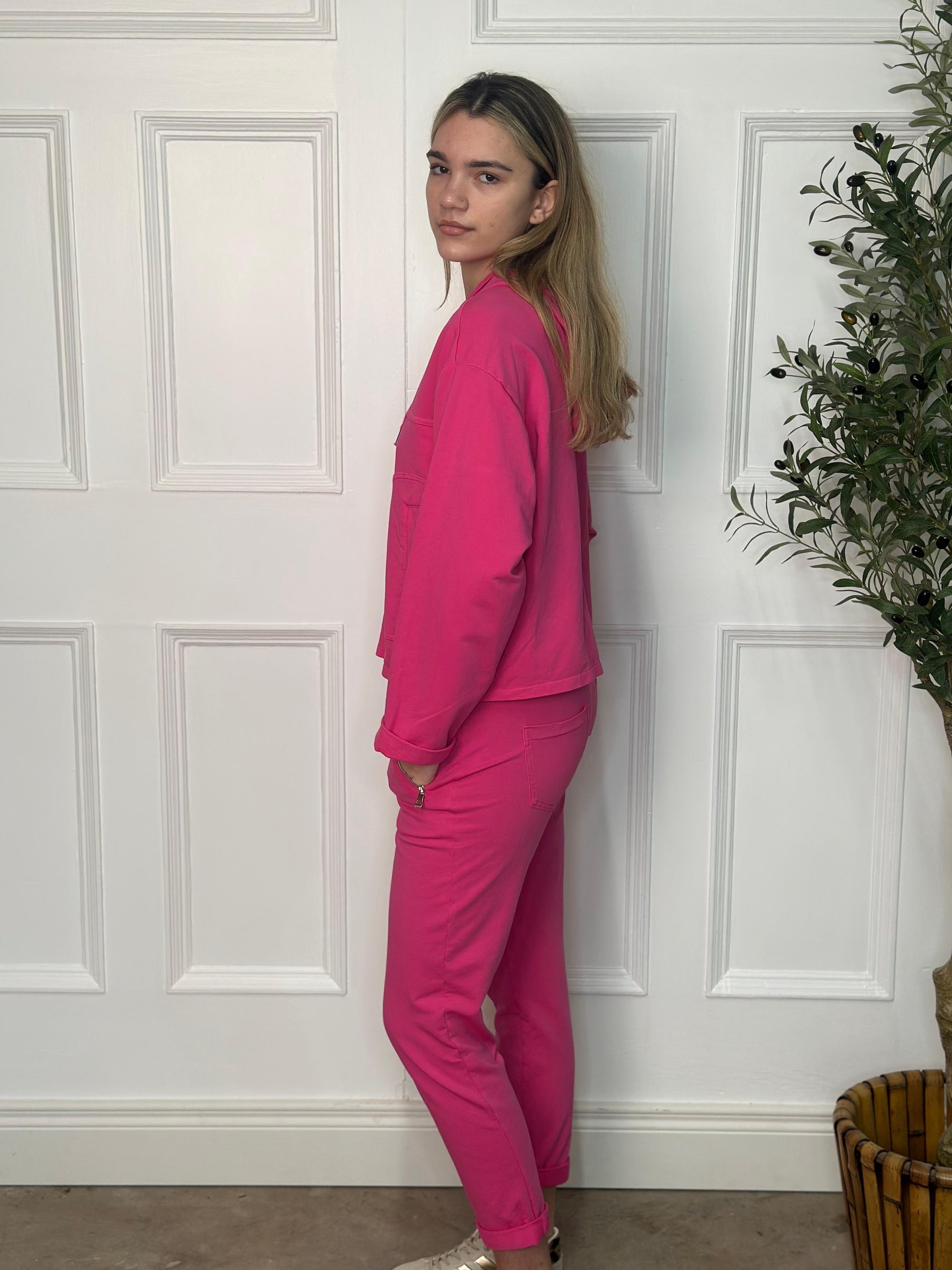 814136 Joggers Fuchsia