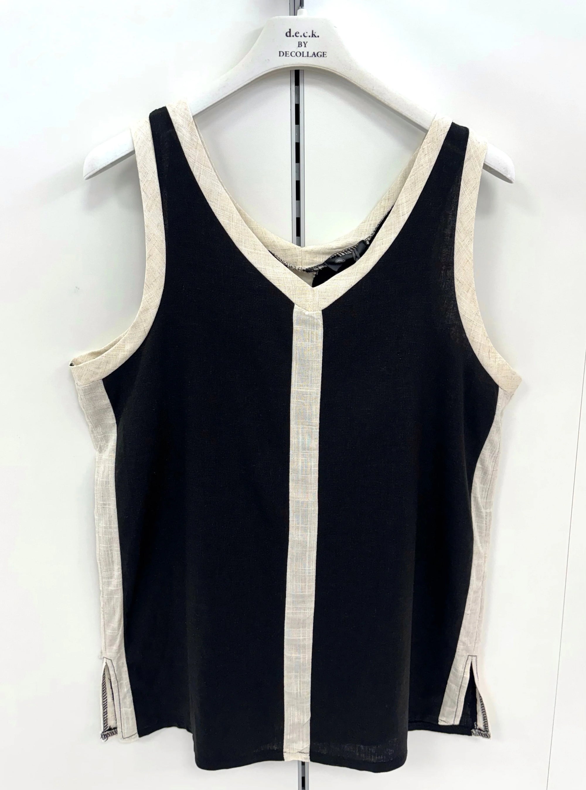 V Neck Sleeveless Top 12659 Black