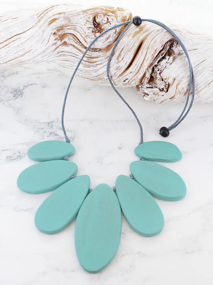 Wooden Oval Necklace Turquoise