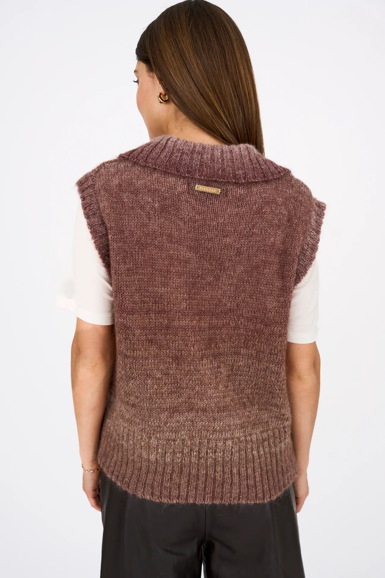 Pieszak Nanna Split Collar Vest Knit