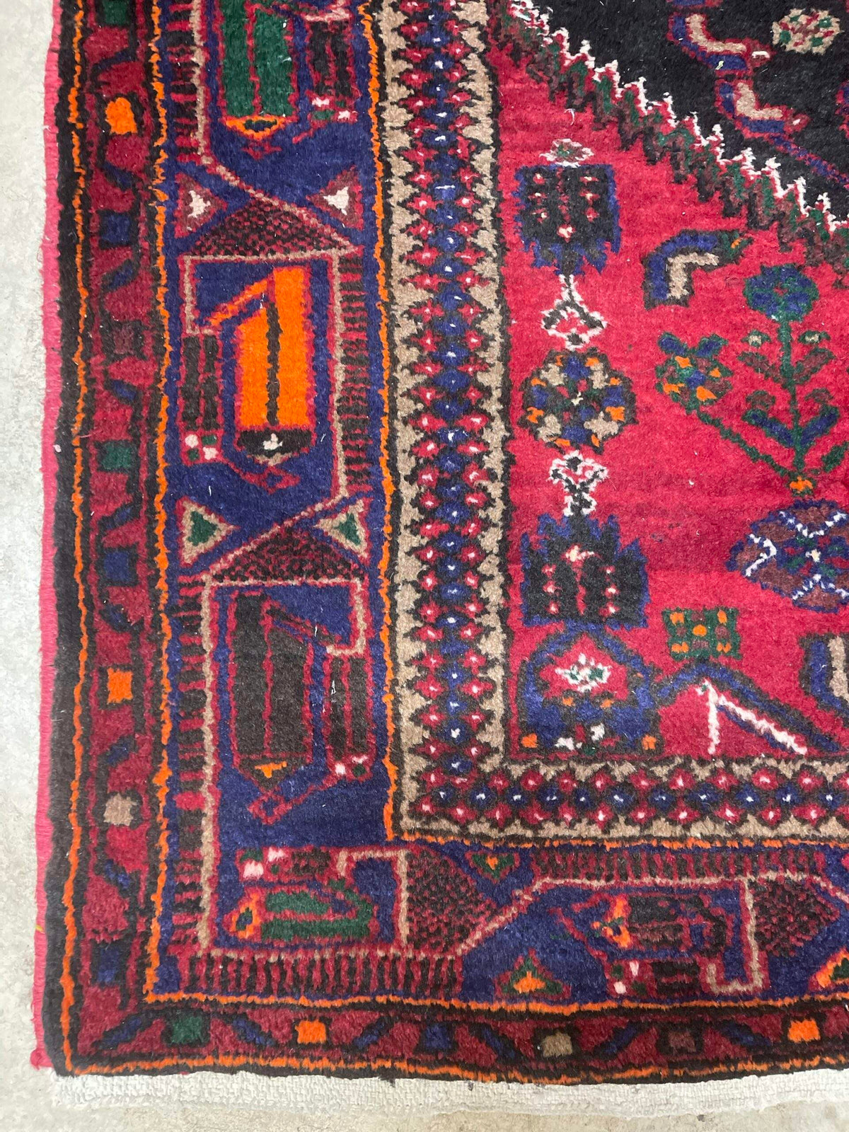 Middle Rugs Hand Knotted Middle Eastern Rug – Allens of Caledon
