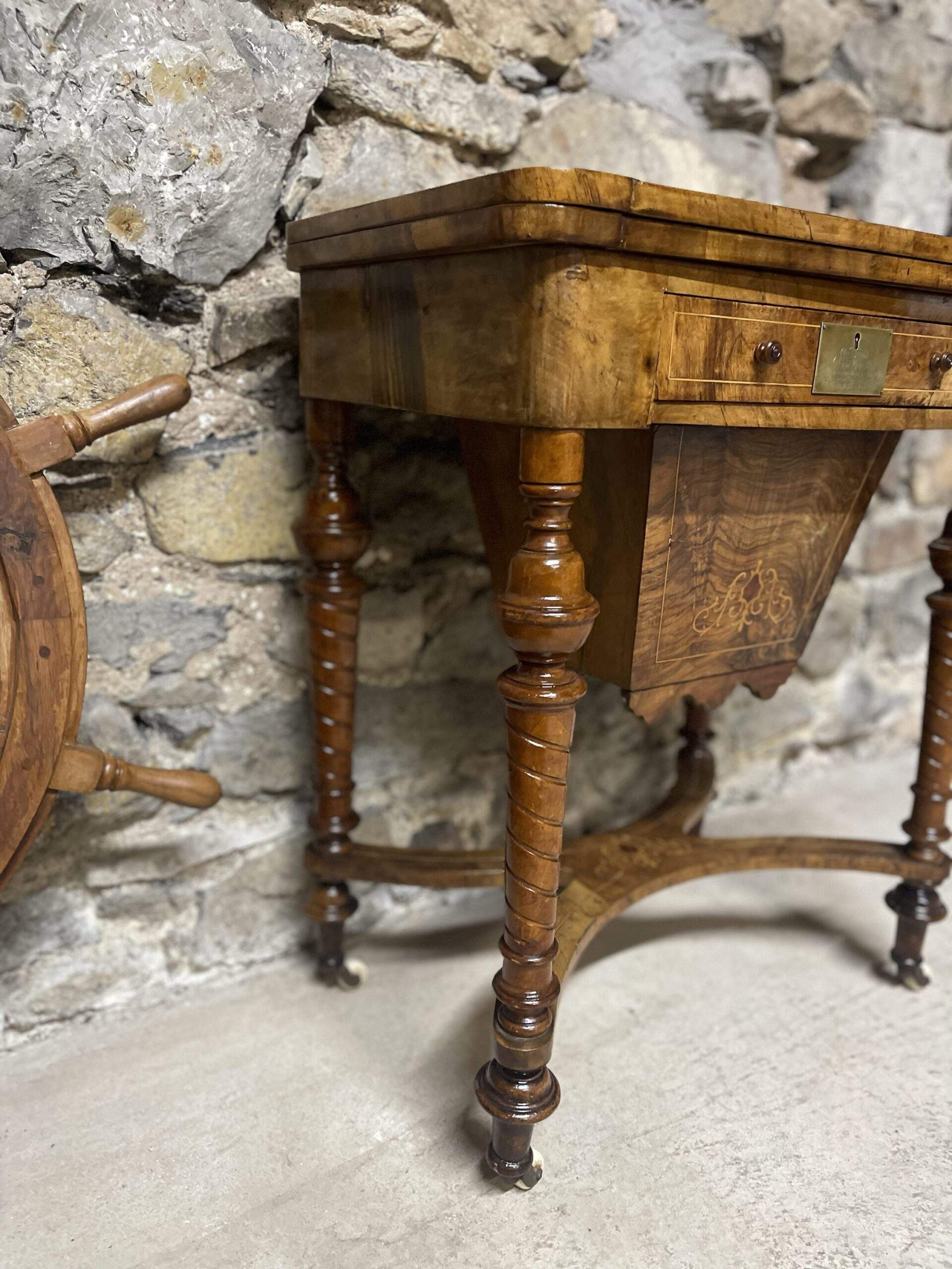 Victorian inlaid walnut turnover games table